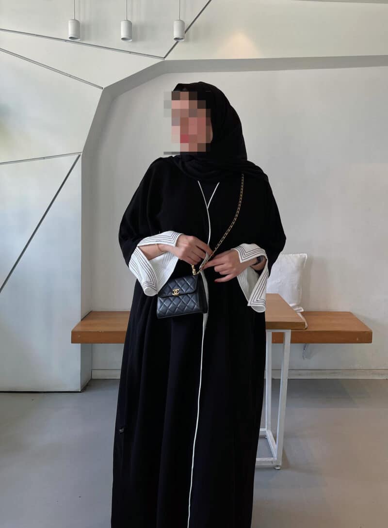 عبايه بشت + الملفع الثابت
